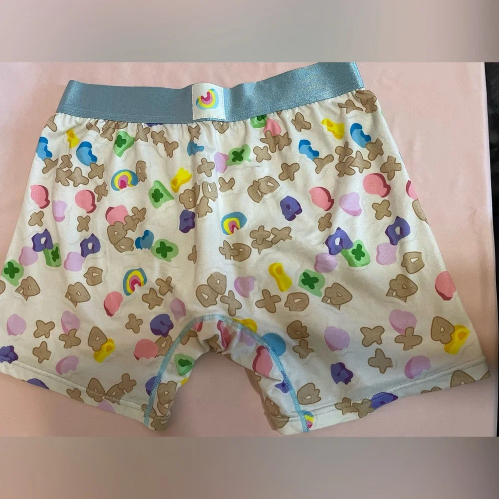 SWAG shorts. Bundle of 4. Size Medium - Picture 10 of 12